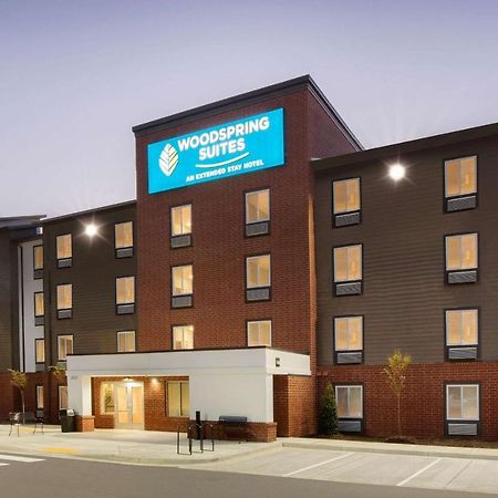 Woodsping Suites Washington Dc East Arena Drive Lake Arbor Exterior foto