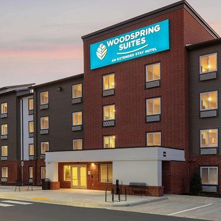 Woodsping Suites Washington Dc East Arena Drive Lake Arbor Exterior foto